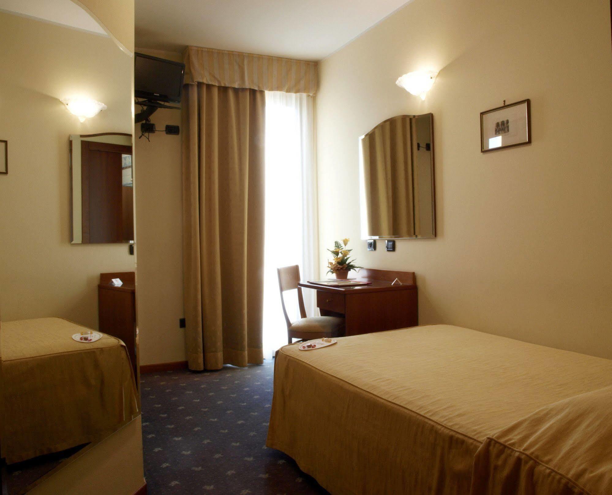 Hotel San Clemente Santarcangelo di Romagna Exterior photo